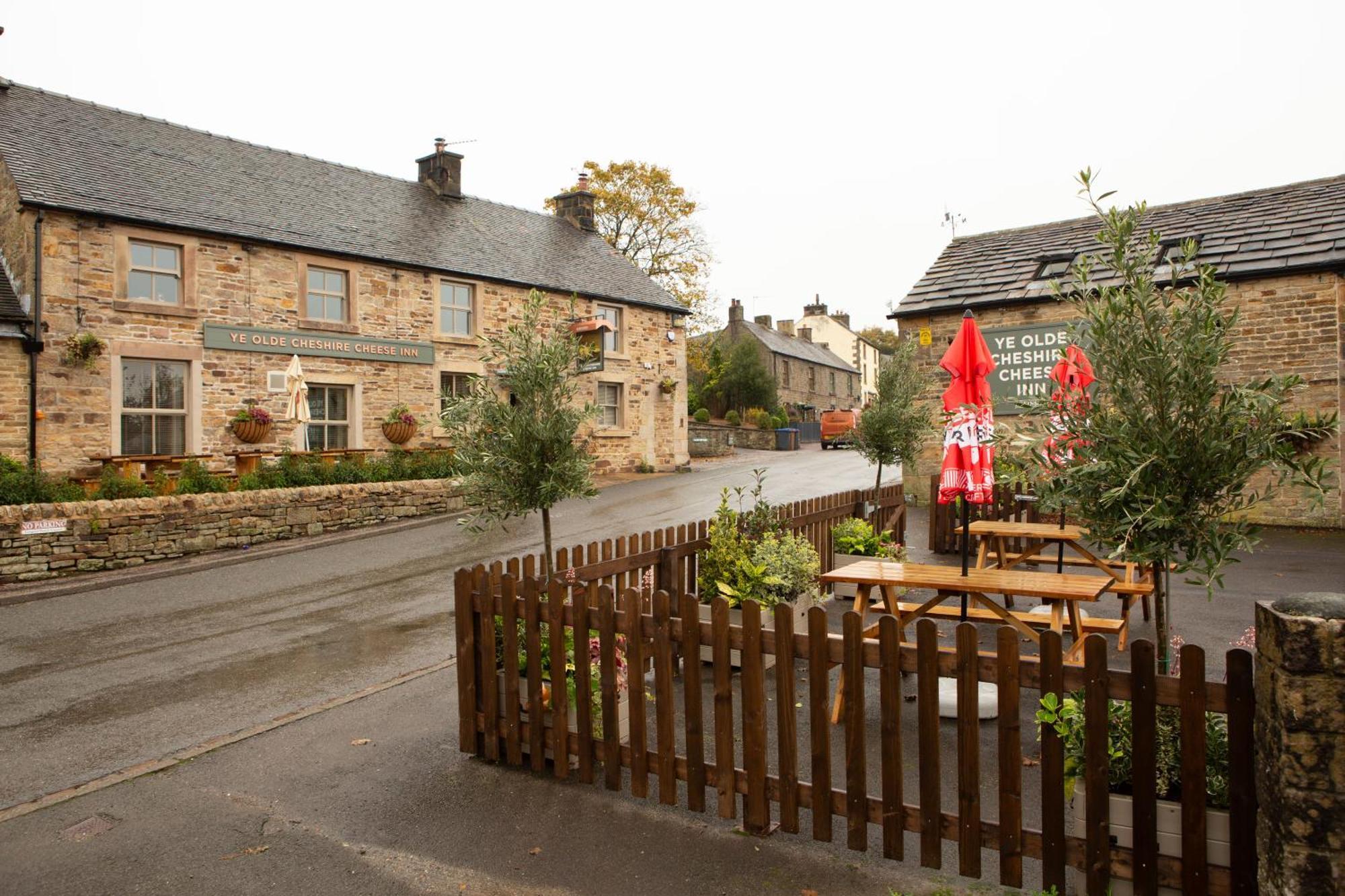 Ye Olde Cheshire Cheese Bed & Breakfast Longnor  Exterior photo